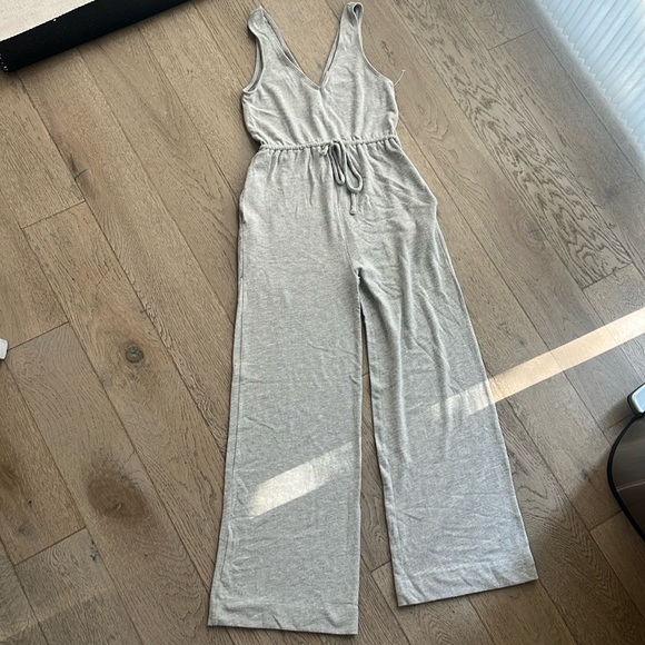 EUC (worn once) Spiritual Gangster ‘Delilah’ Cinched Waist Jumpsuit (XS) - Picture 6 of 14